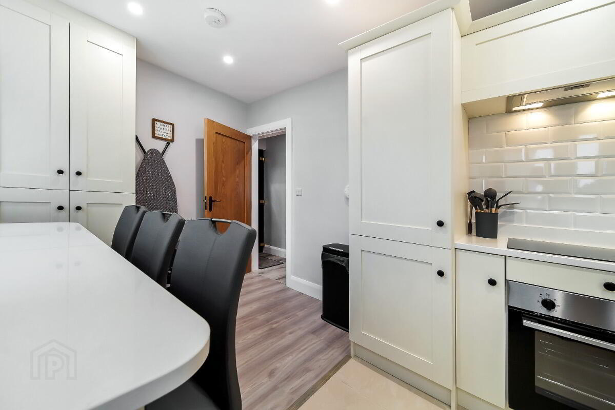 85 Joanmount Gardens 9 of 18