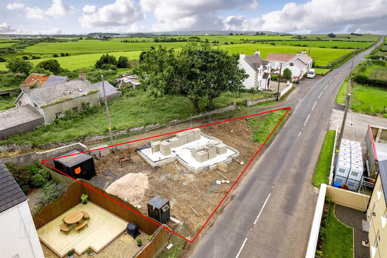 Ballyallaght Farmyard Cottages, 269 Whitepark Road 2 of 10