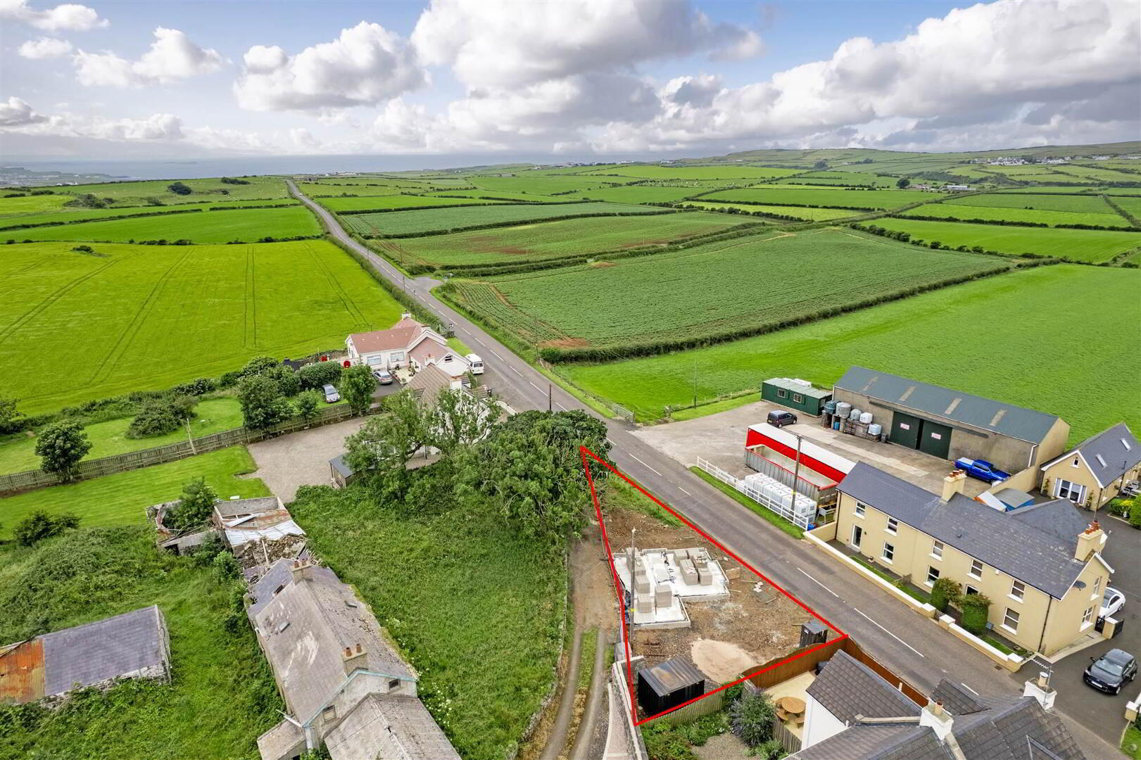 Ballyallaght Farmyard Cottages, 269 Whitepark Road 1 of 10