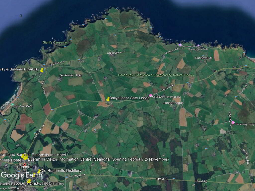 Ballyallaght Farmyard Cottages, 268A Whitepark Road 30 of 31