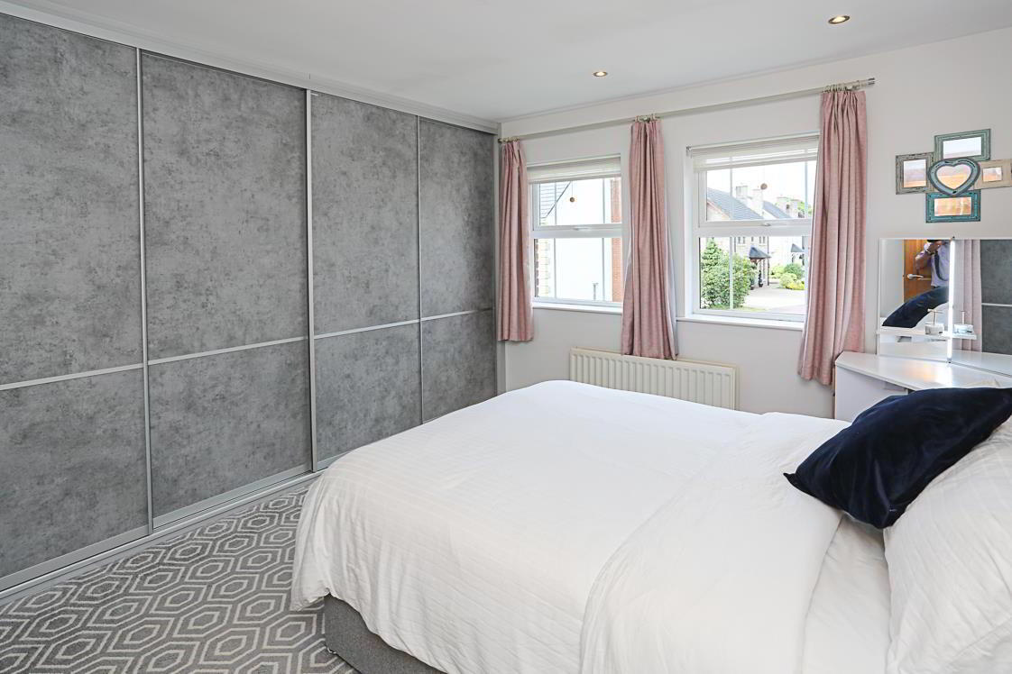24 Walmer Grove 21 of 42