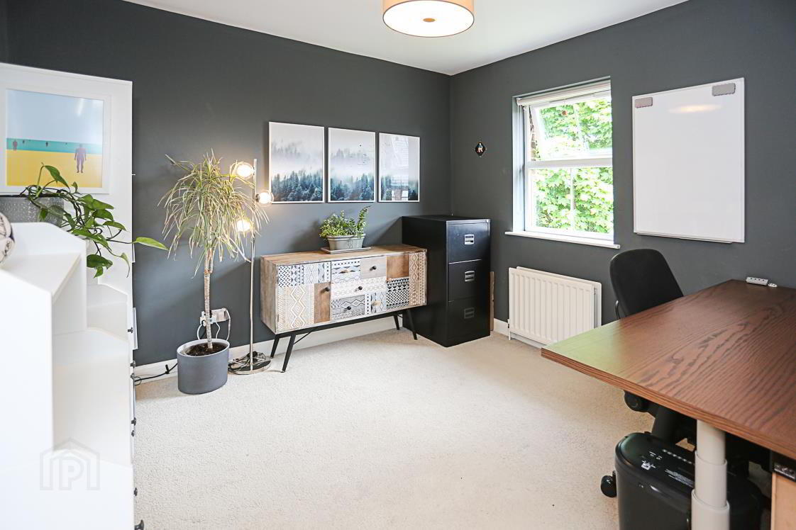 24 Walmer Grove 30 of 42
