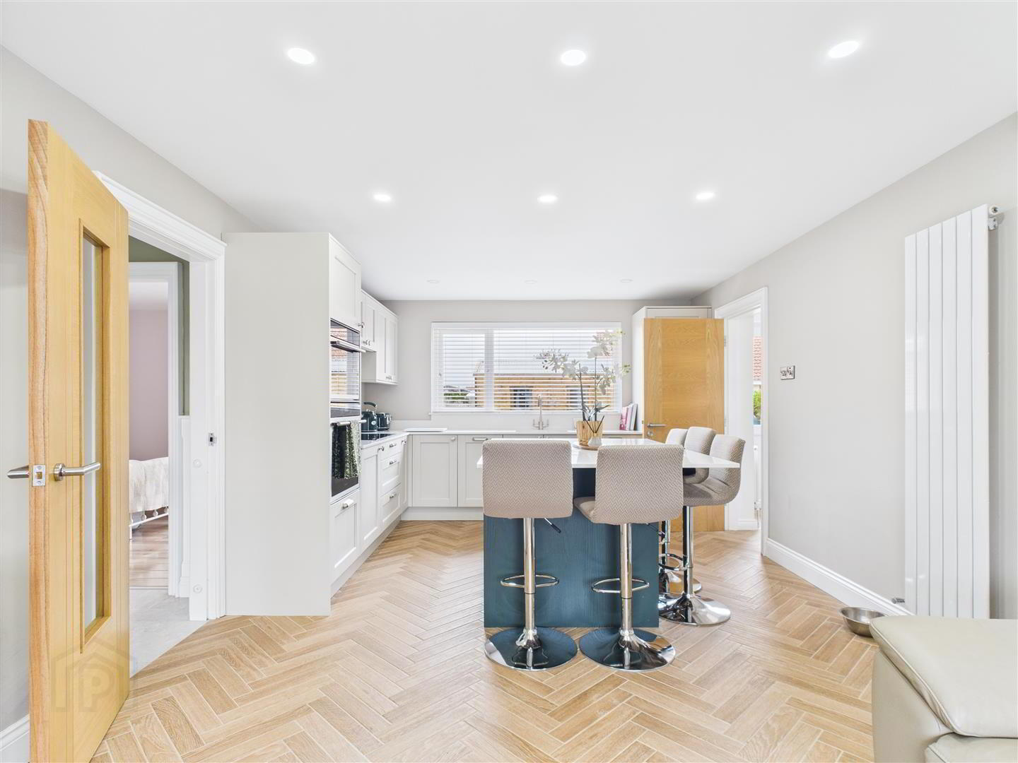 2 Bovally Road 4 of 18