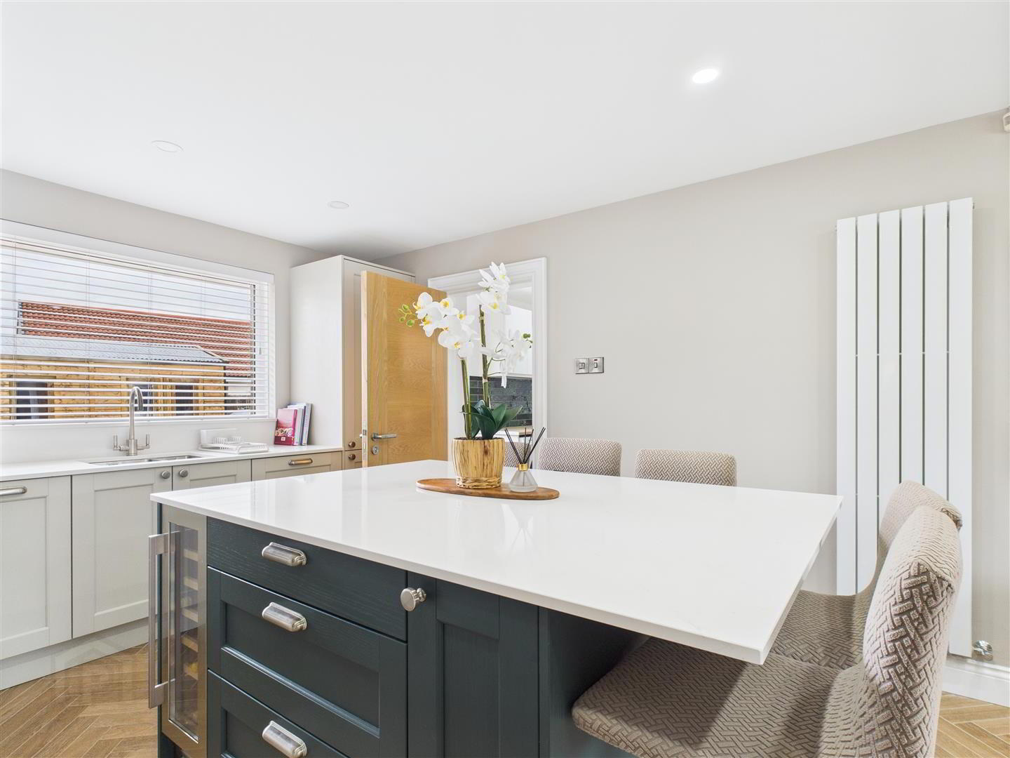 2 Bovally Road 5 of 18