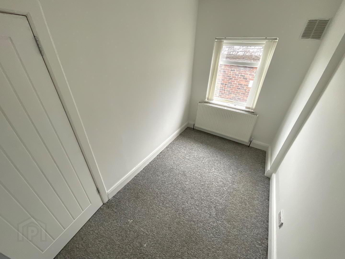 124 Woodvale Avenue 7 of 9