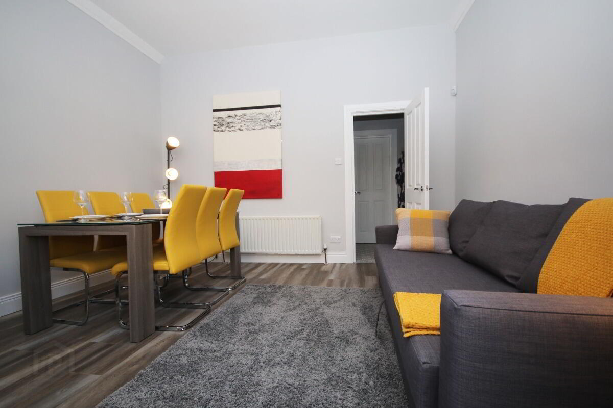 Apartment 1 126 Malone Avenue 2 of 10
