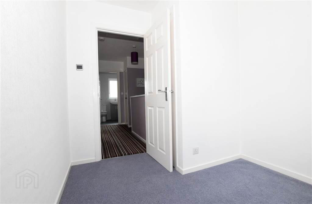6 Penrhyn Park 16 of 19
