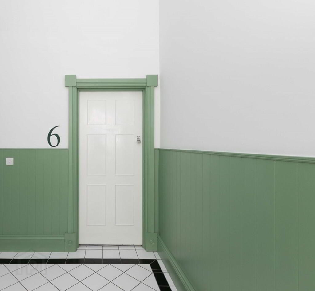 Apartment 6 18 The Walled Garden 2 of 13