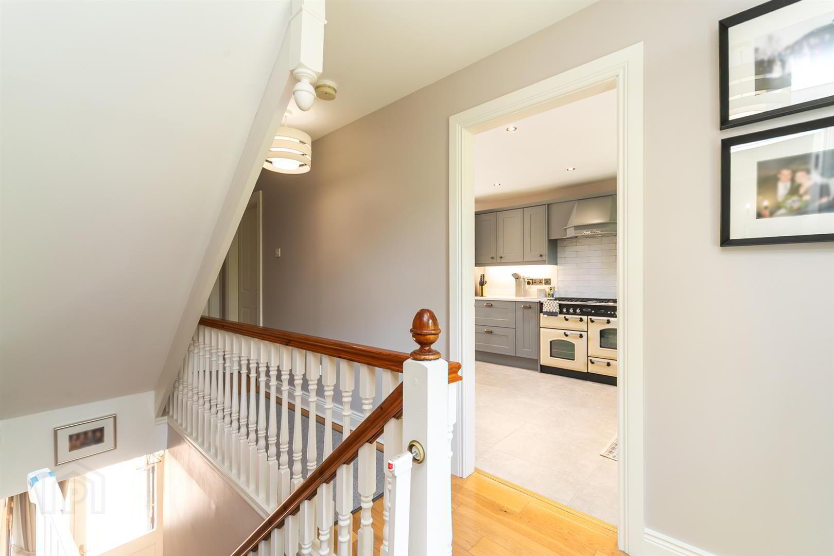 16 Mornington Place 10 of 38