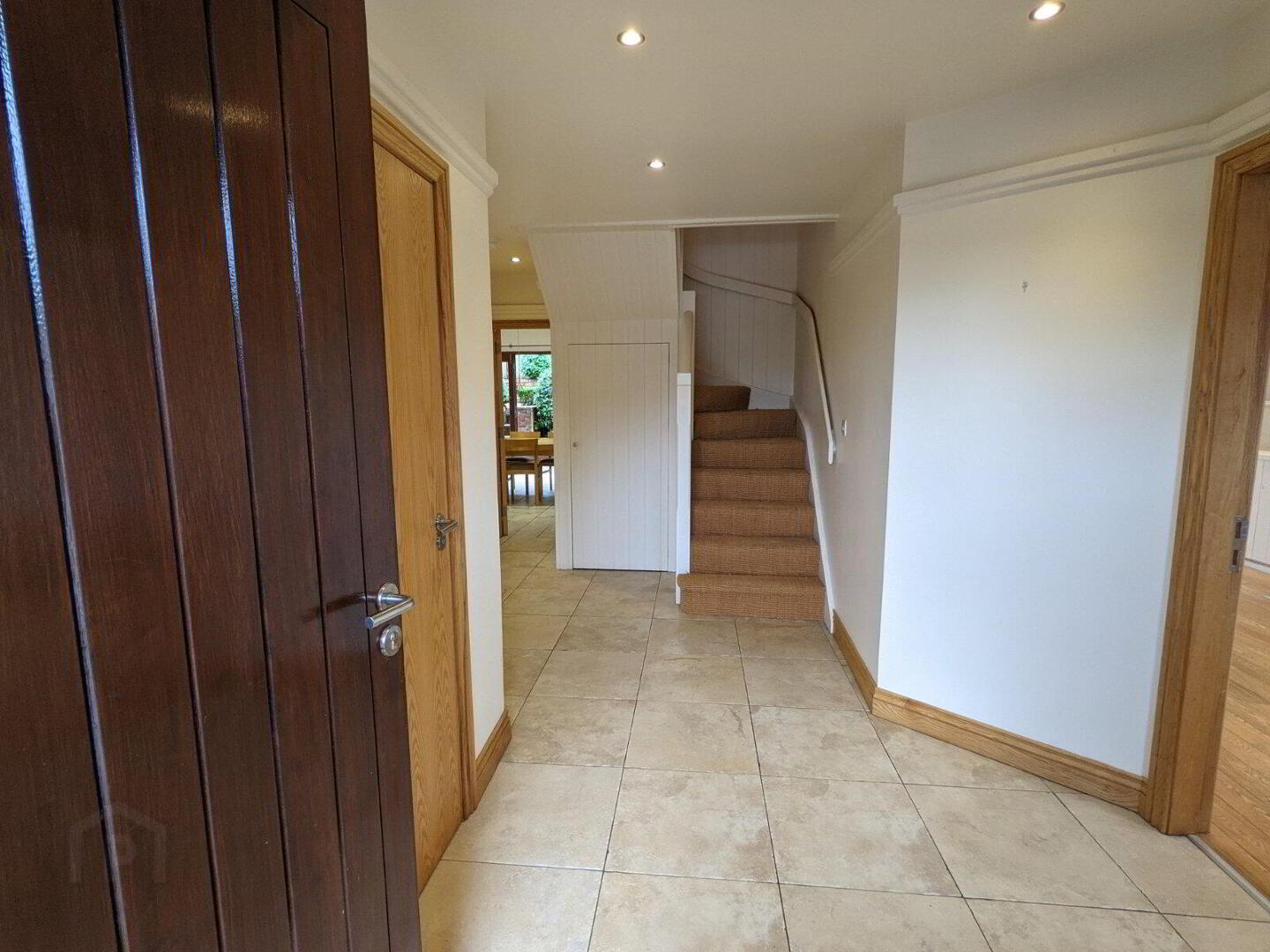 33 Seahill Road 4 of 37
