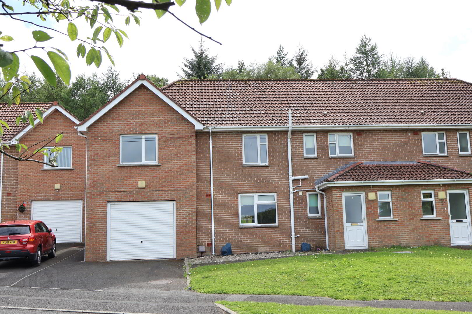39 Wood Road 1 of 11