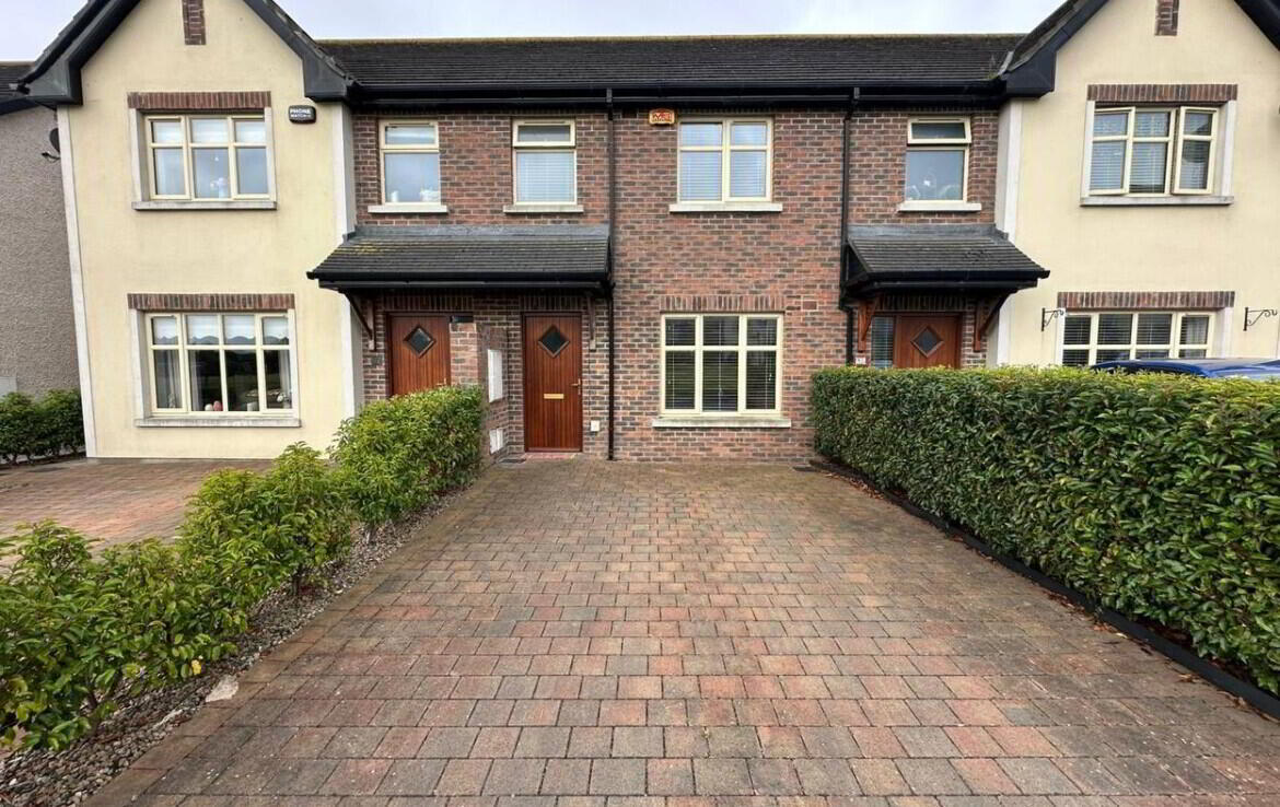 96 Knightswood 1 of 22