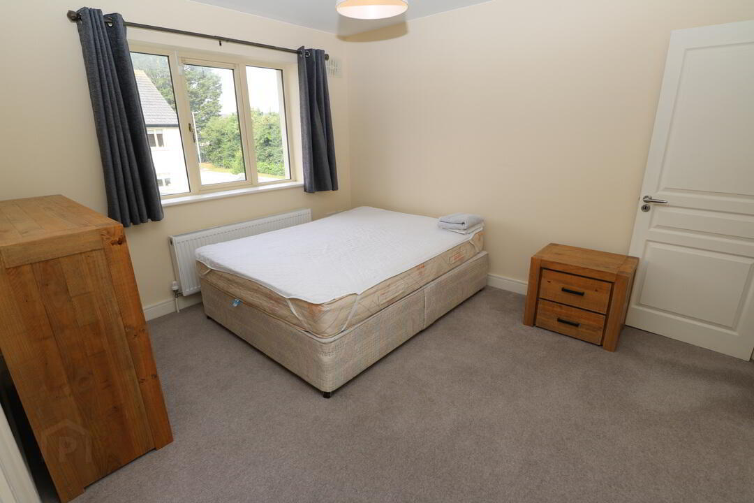 96 Knightswood 14 of 22