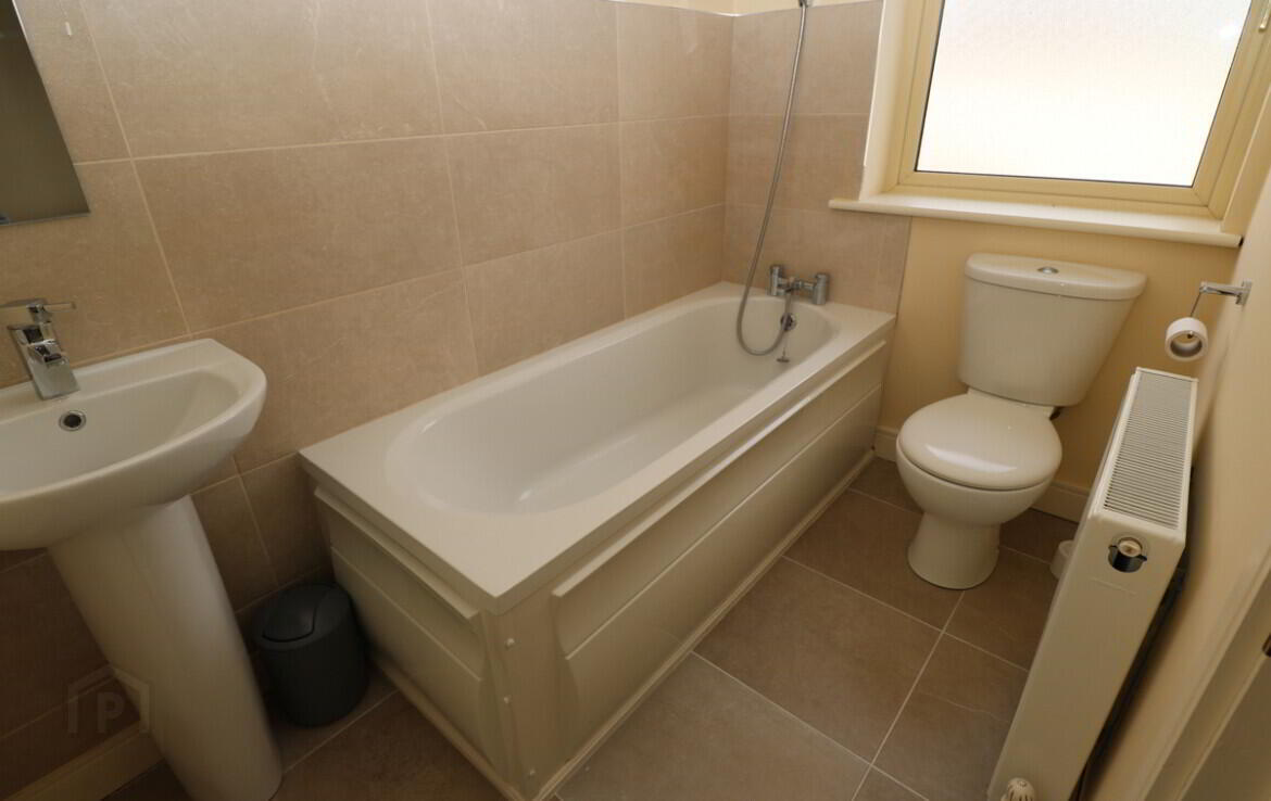 96 Knightswood 15 of 22