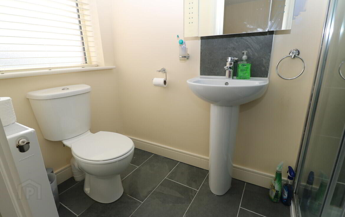96 Knightswood 20 of 22