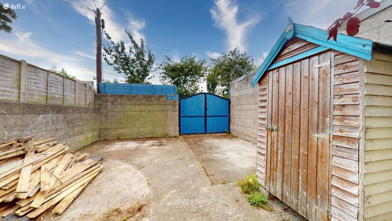 13 Shandon Crescent 21 of 23