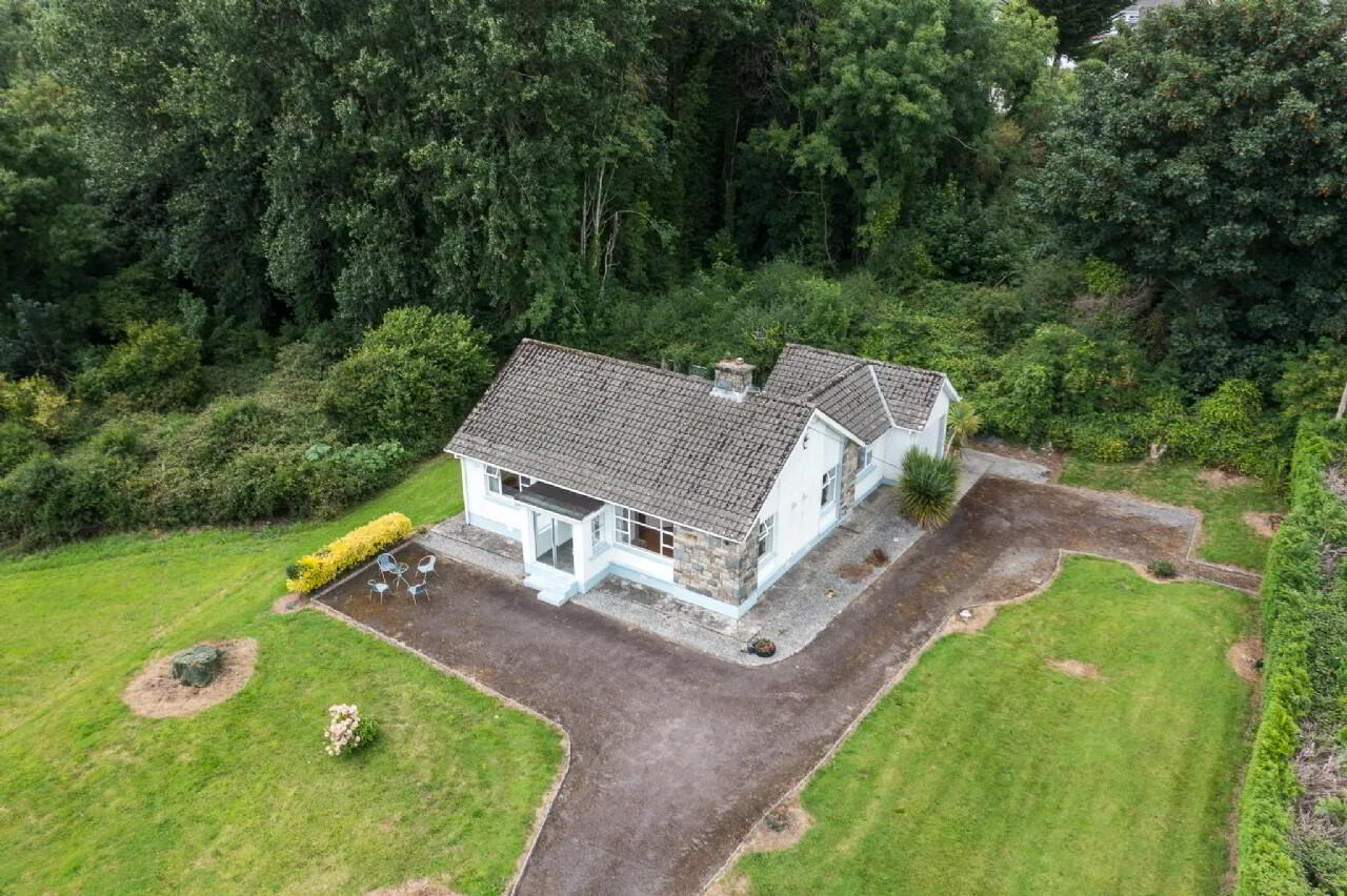 The Bungalow, Banagher 1 of 29