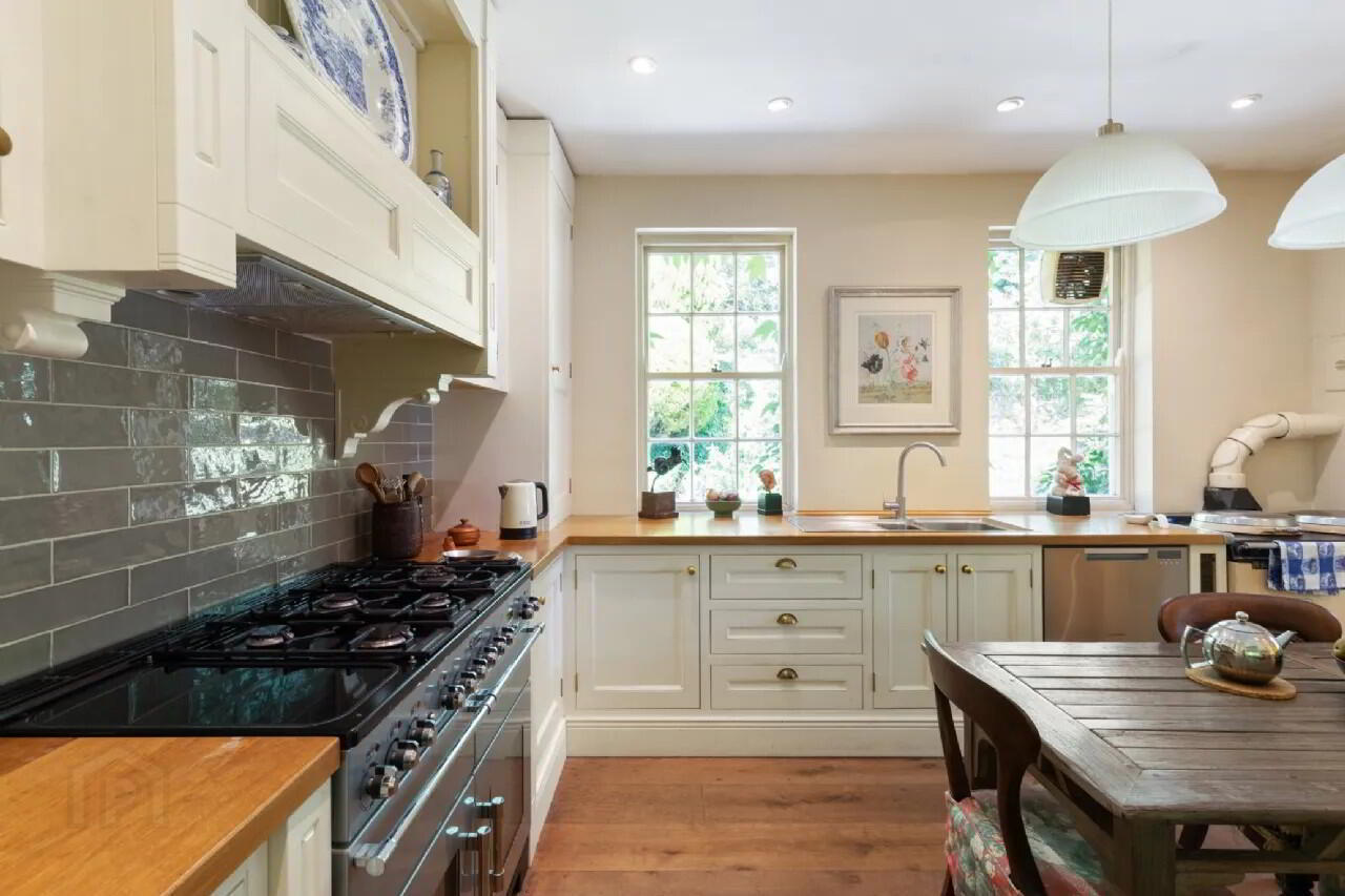 Flowerhill House, Ballyduff 9 of 49