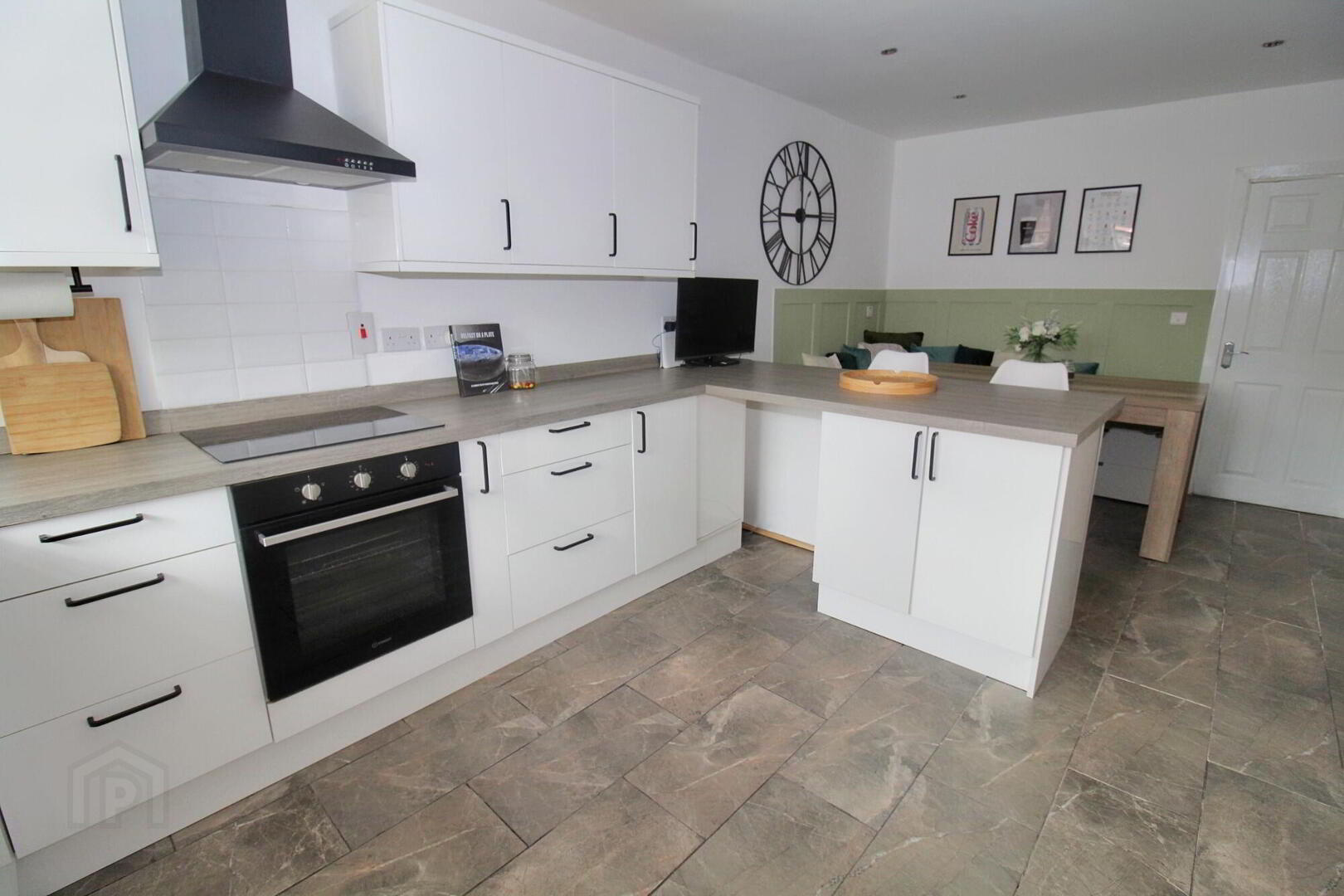 17 Beechwood Avenue 6 of 19
