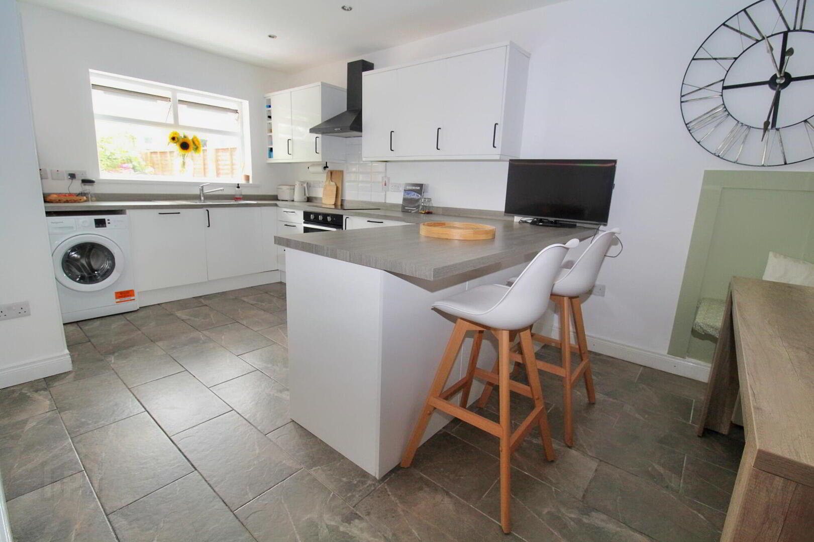 17 Beechwood Avenue 8 of 19