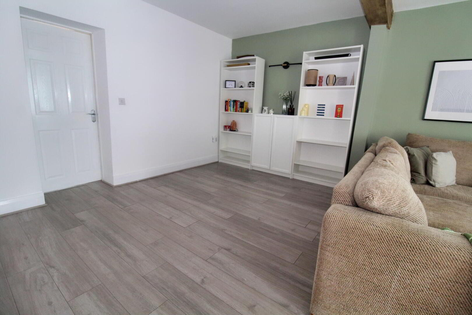 17 Beechwood Avenue 5 of 19