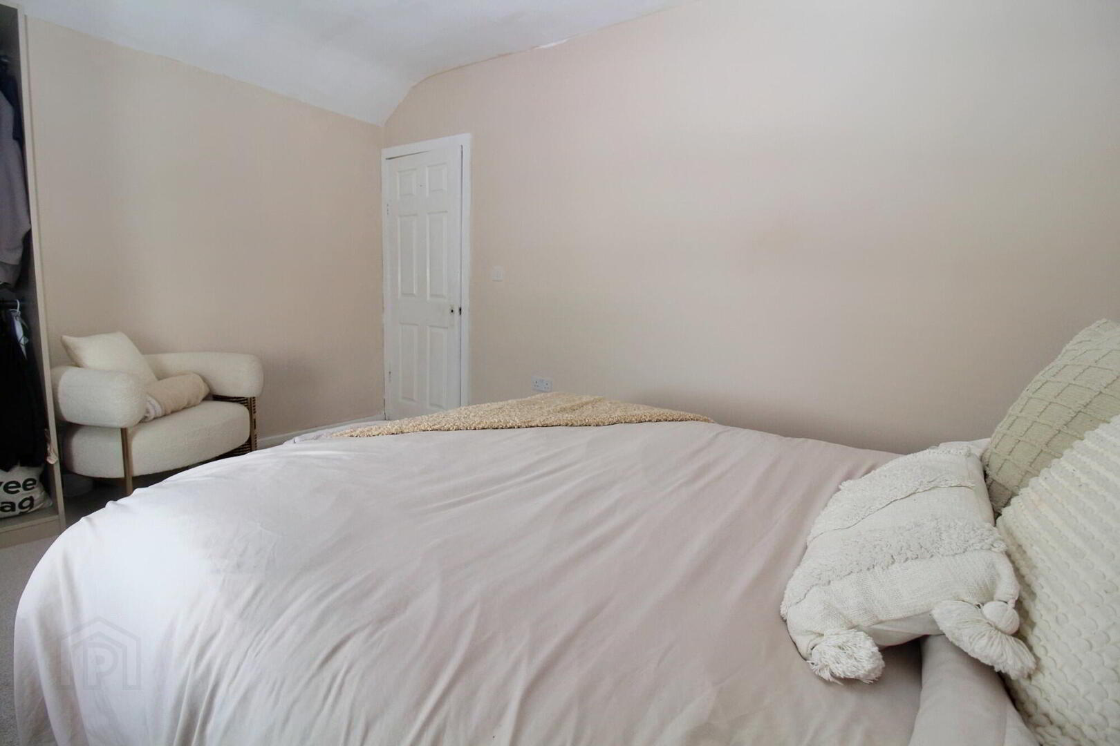 17 Beechwood Avenue 13 of 19
