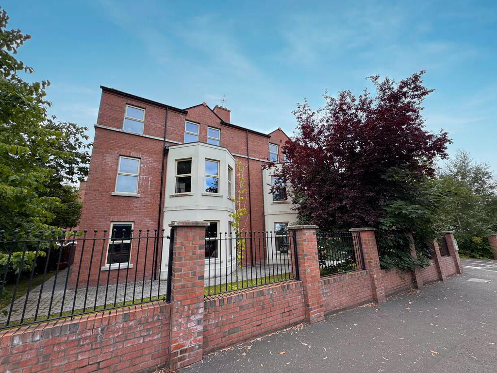 Apt 2, 1 Montpelier Park 1 of 21
