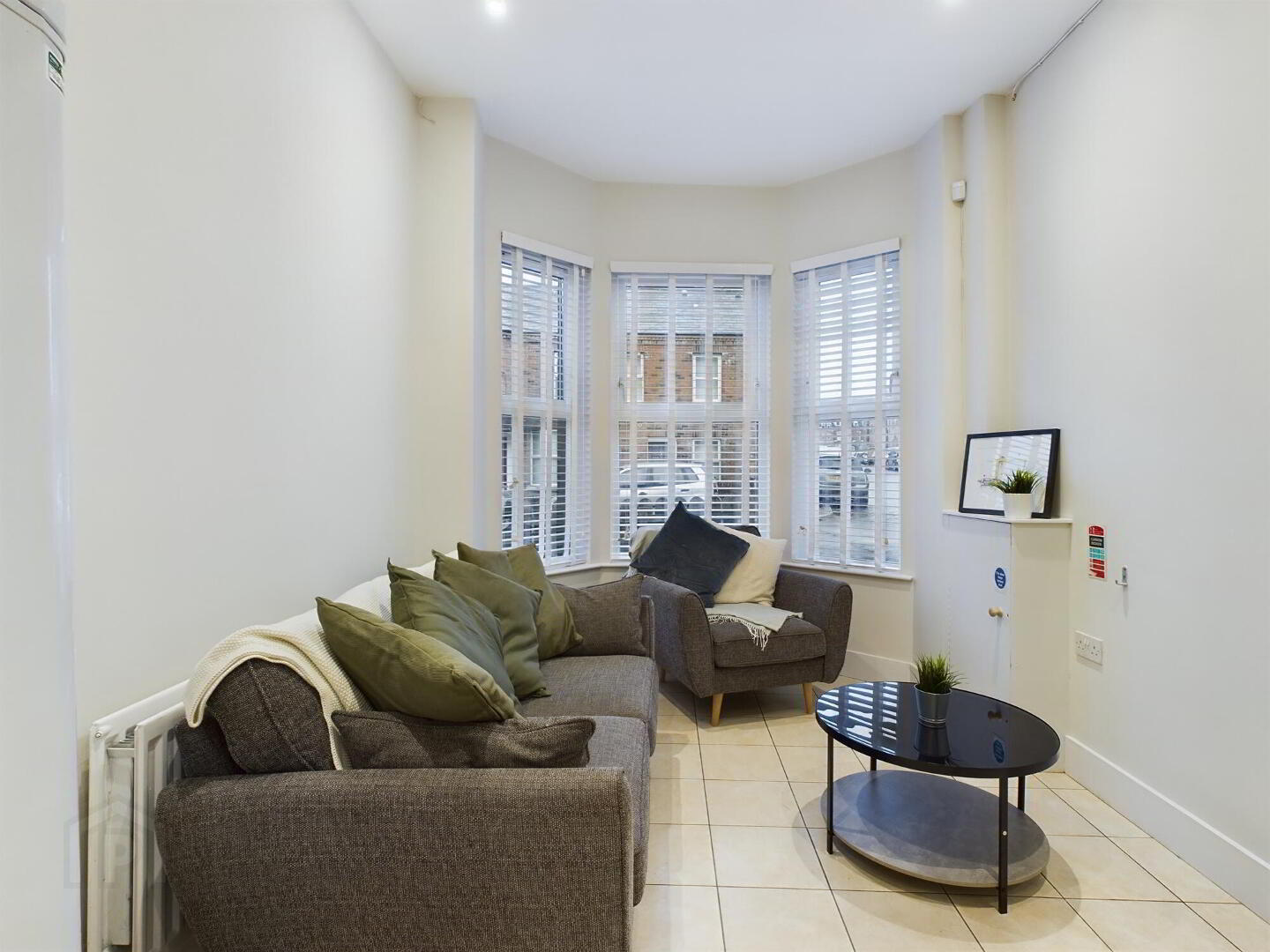 16 Edinburgh Street 2 of 27