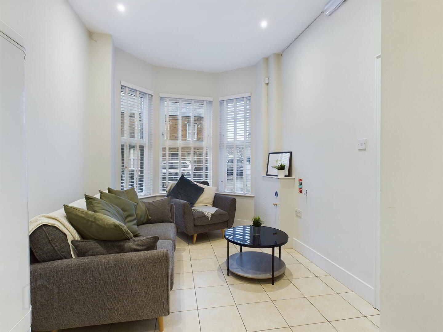 16 Edinburgh Street 6 of 27