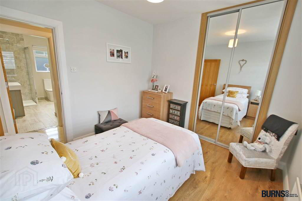 19 Calmore Park 19 of 35