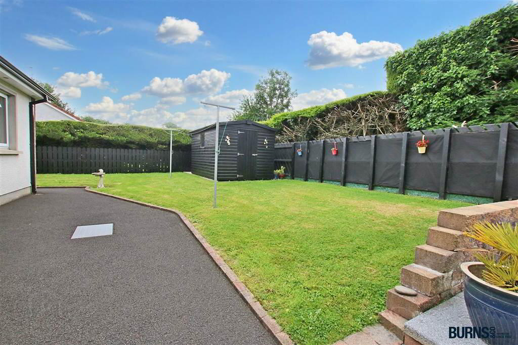 19 Calmore Park 26 of 35