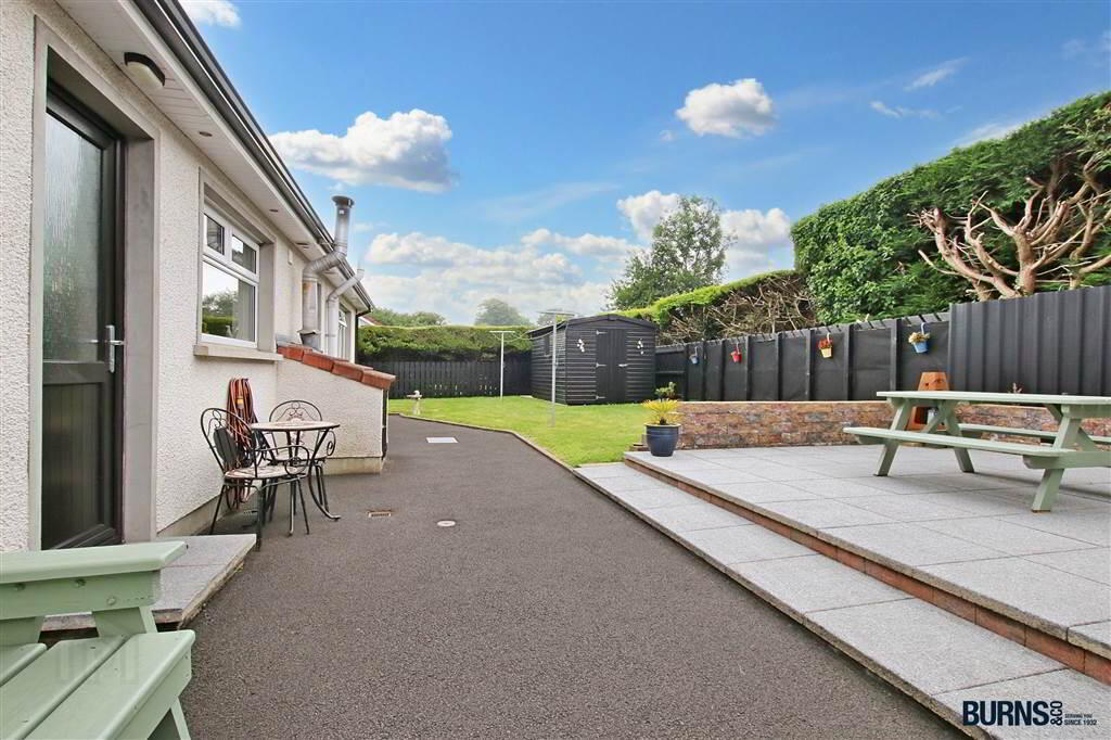 19 Calmore Park 32 of 35