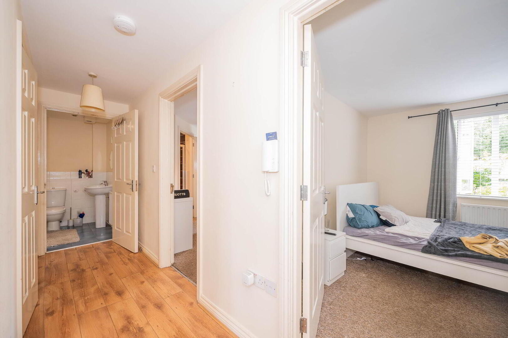 Apt 3 Elm House, 2 Beech Heights 5 of 18