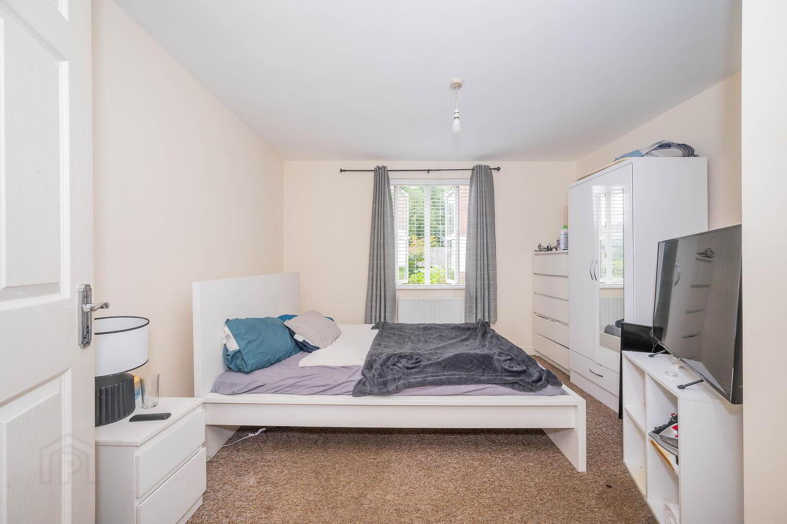 Apt 3 Elm House, 2 Beech Heights 17 of 18