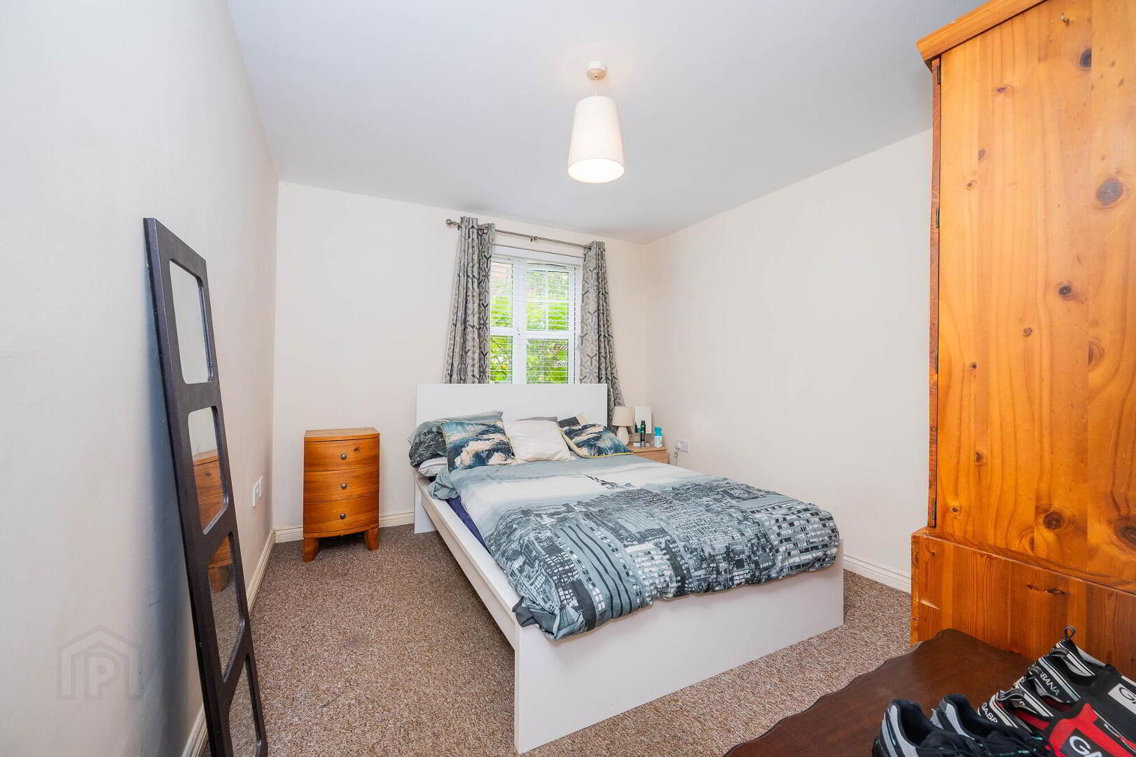Apt 3 Elm House, 2 Beech Heights 12 of 18