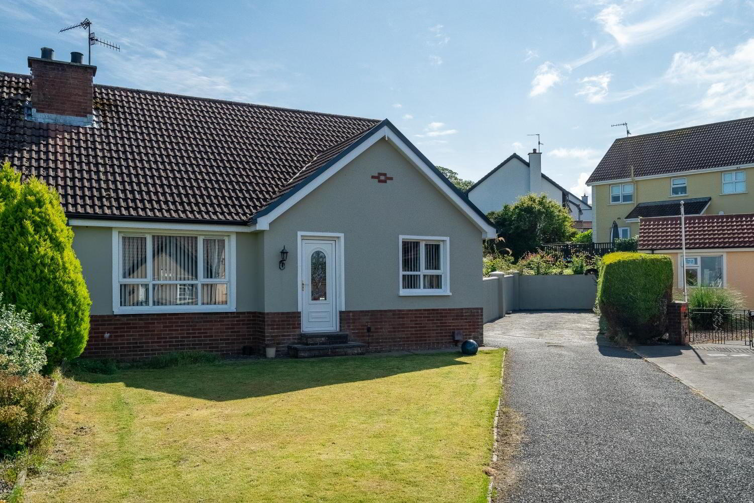 10 Ballee Grove 2 of 29
