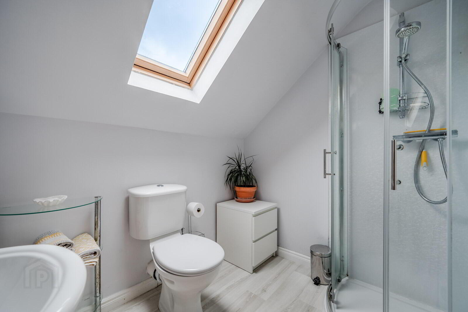 19 Rannoch Road 28 of 36