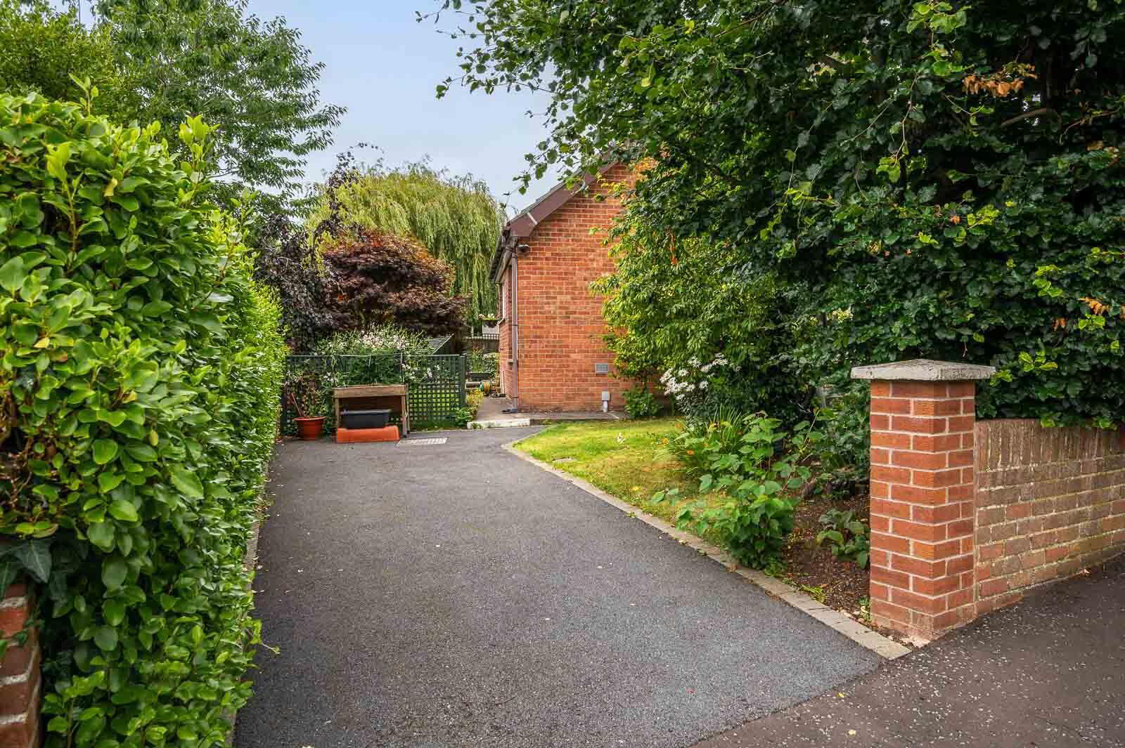 19 Rannoch Road 31 of 36
