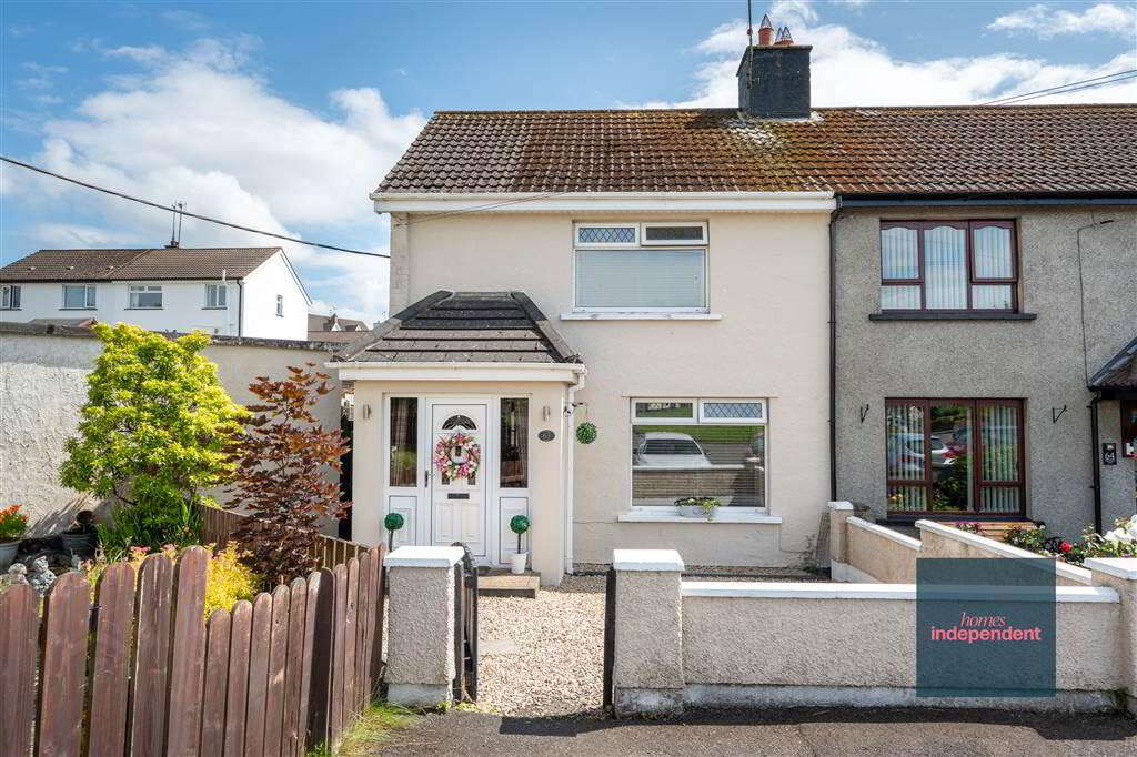 63 Crosshill View 1 of 31