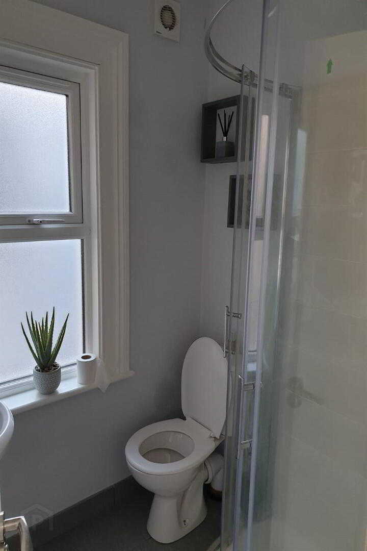 Apt 3, 81 Stockmans Lane 8 of 8