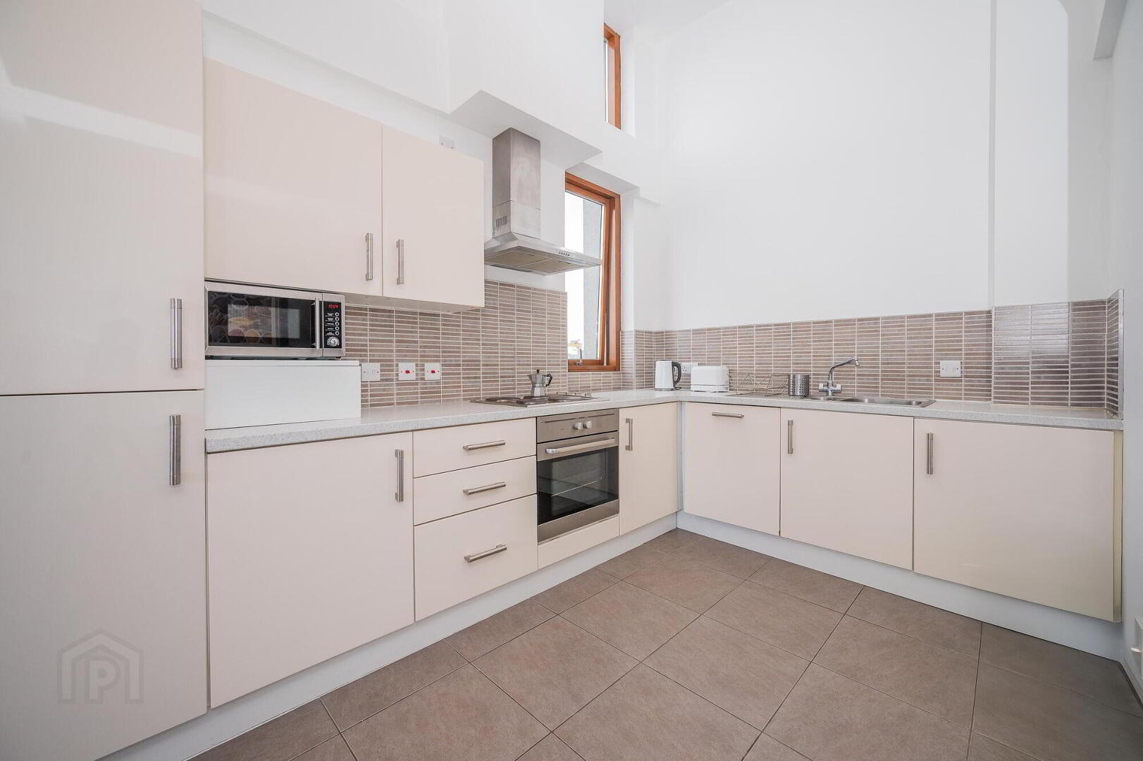 Apt 41 James Clow, 11 Princes Dock Street 9 of 19