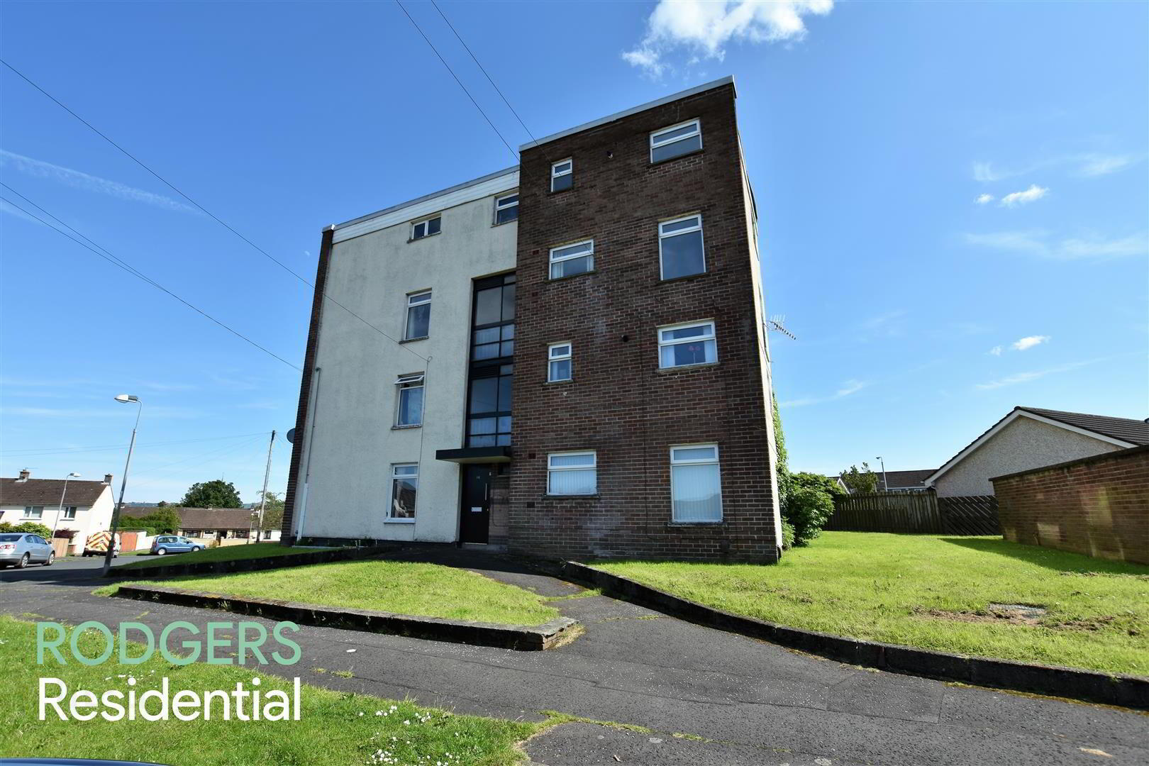 14a Ardmillan Gardens 1 of 6