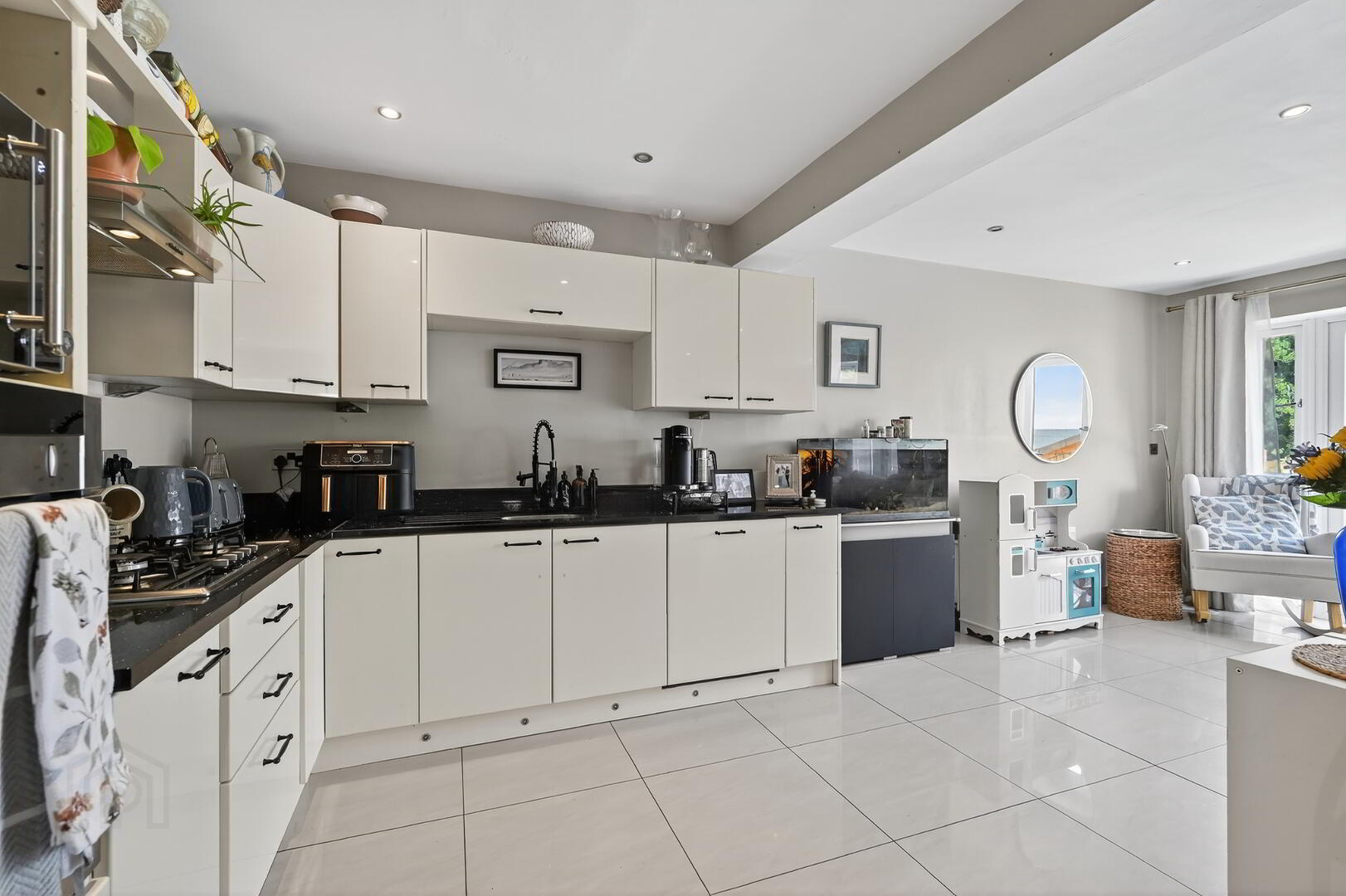 3 Glenshane Gardens 8 of 39