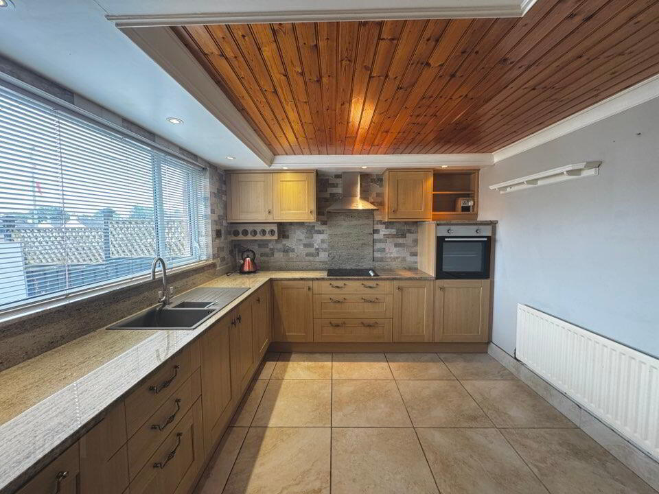 47 Trinity Drive 12 of 42