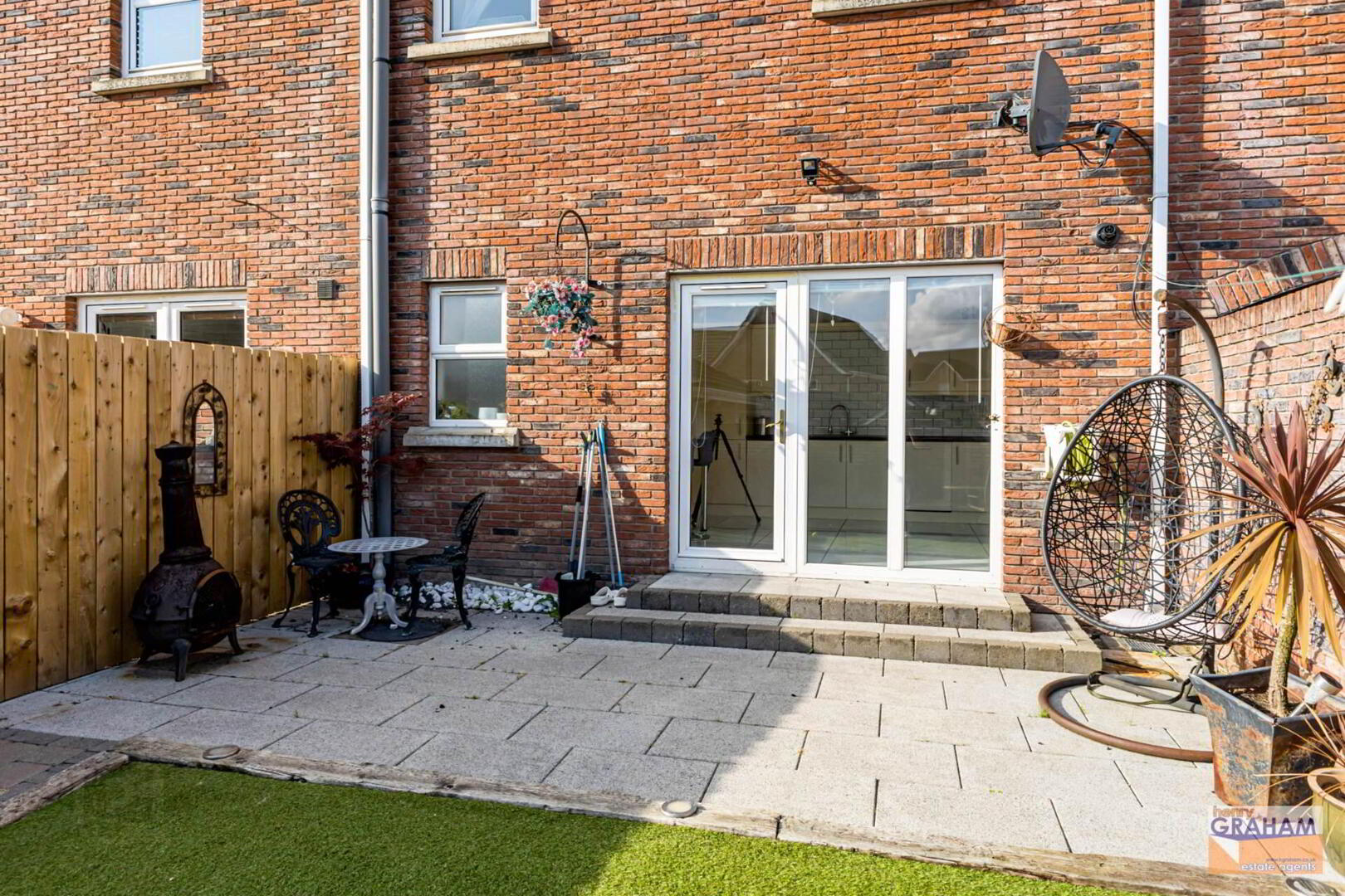 4 Holstein Crescent 29 of 30