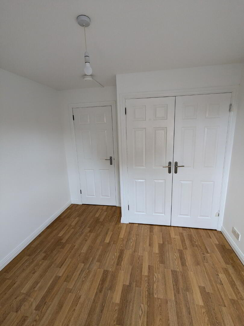 26 Sloanhill Mews 14 of 16