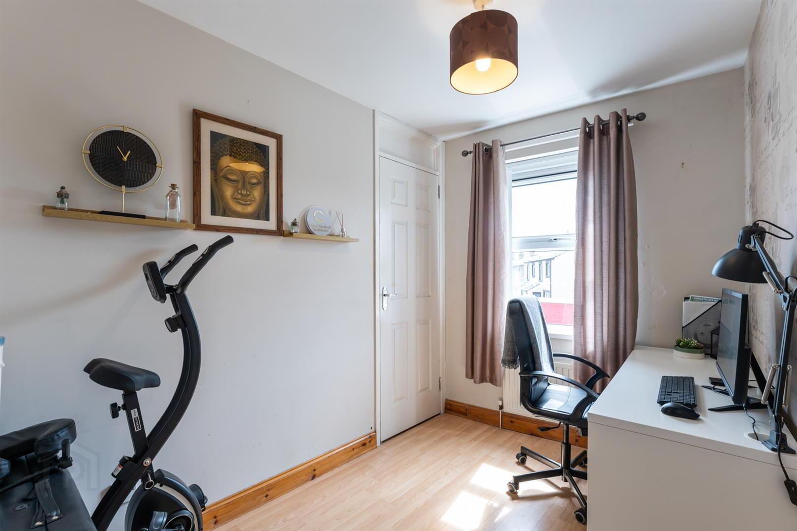 8 Avoniel Road 14 of 18