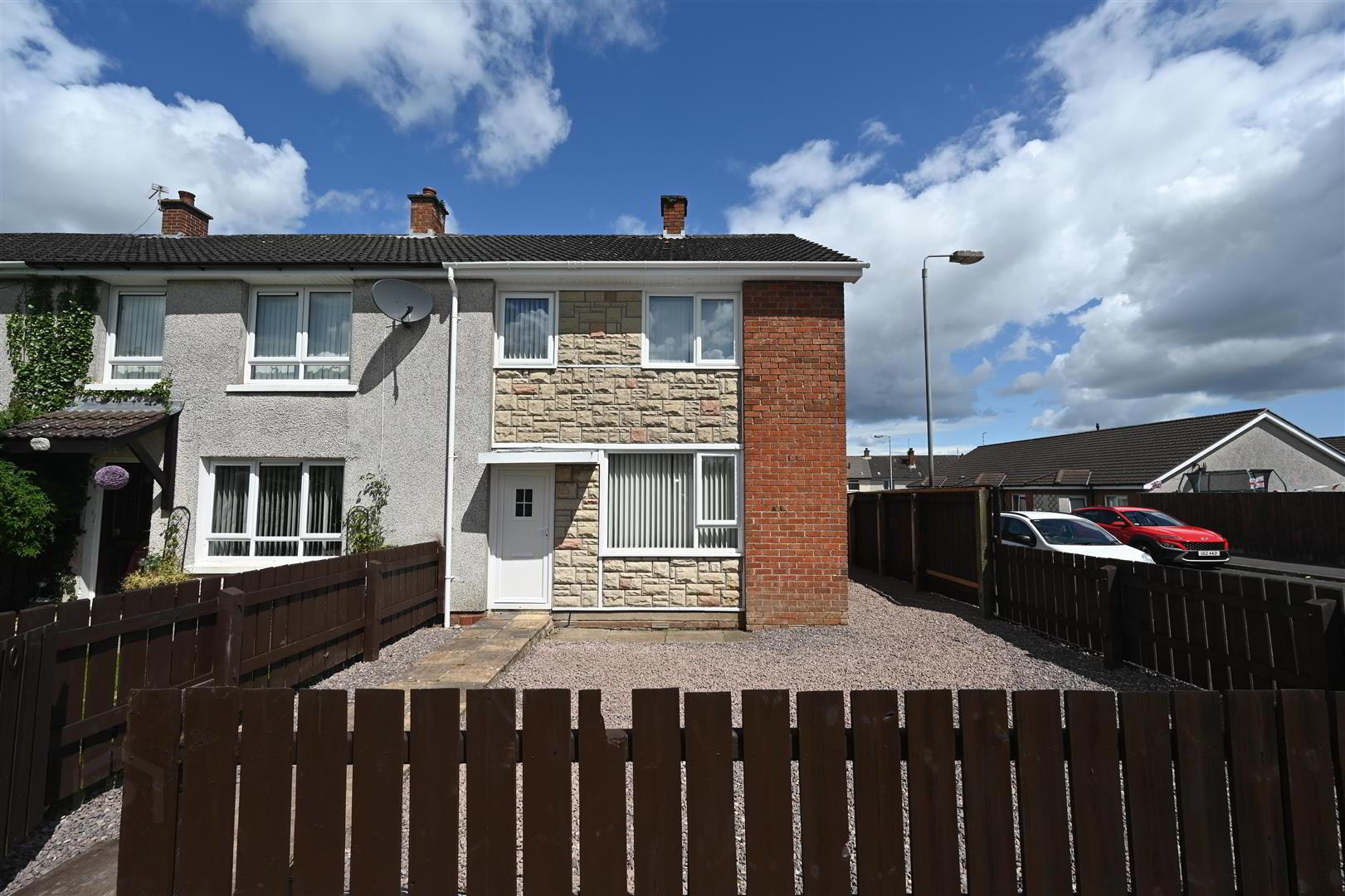 30 Killynether Gardens 1 of 10