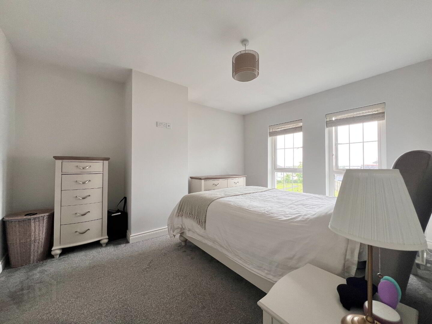 42 Farm Lodge Lane 11 of 18