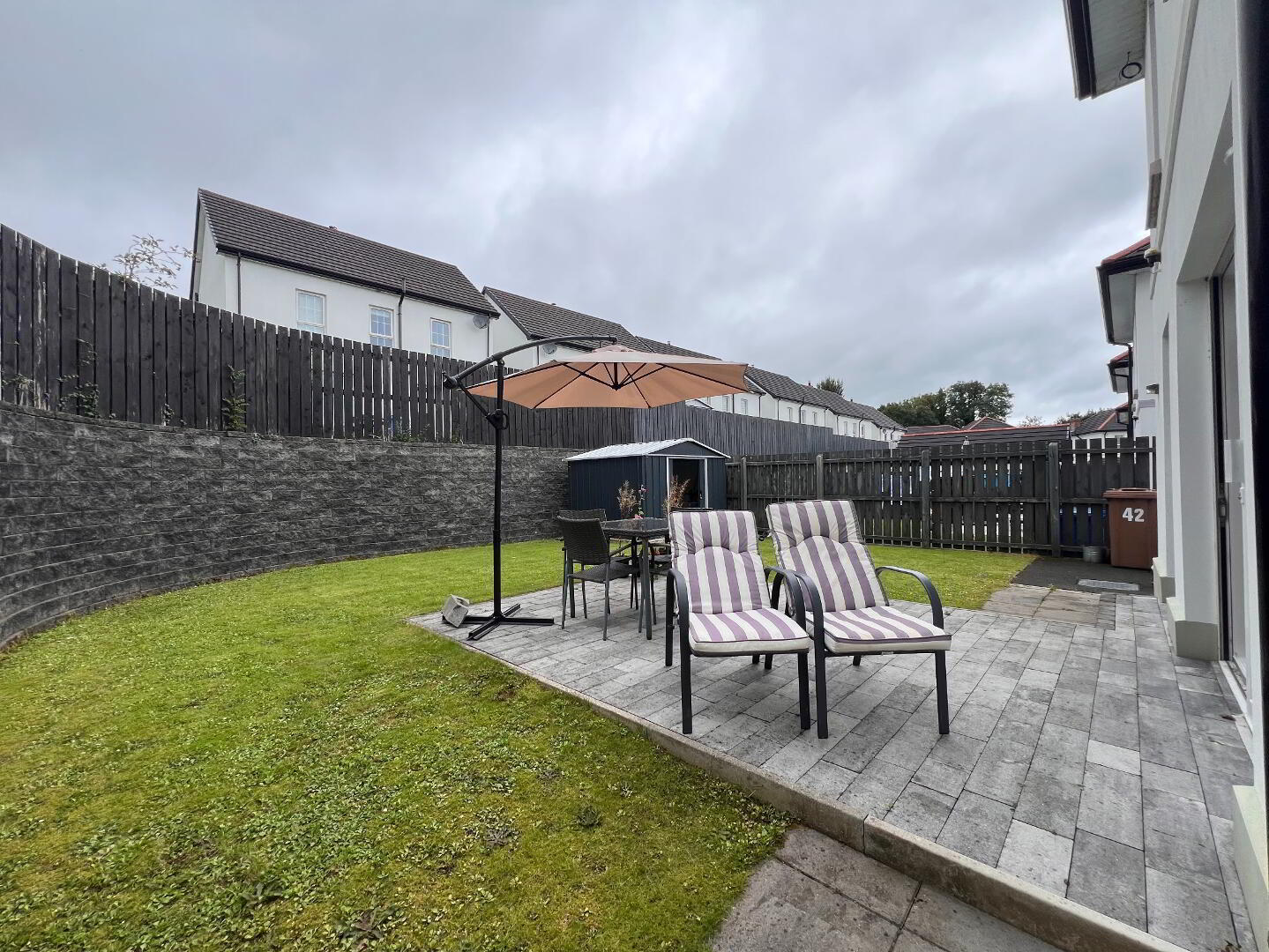 42 Farm Lodge Lane 17 of 18